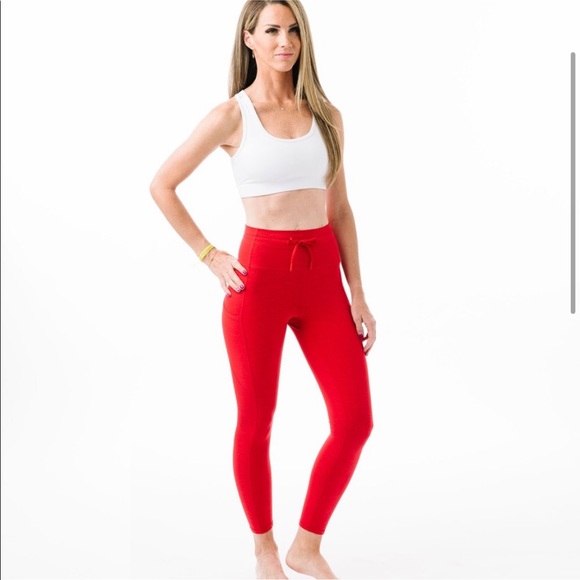 ZYIA Pants & Jumpsuits Zyia Red Lined Battleship Pocket Drawstring